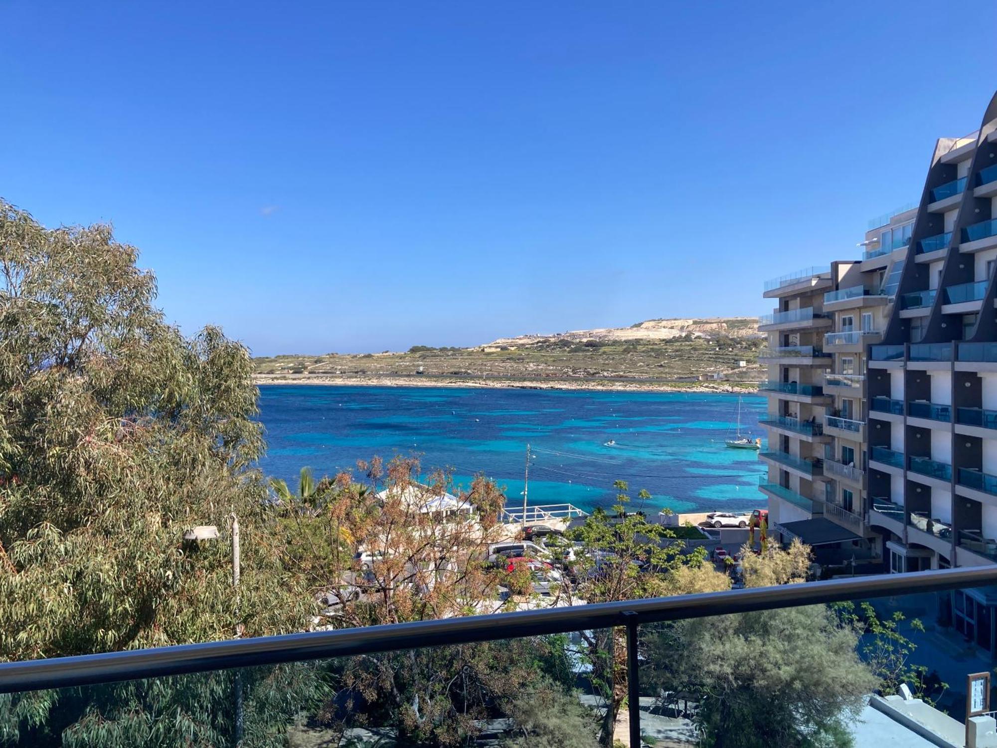 Sunrise Bay Apartments - Frontline Sea Views St. Paul's Bay Bagian luar foto